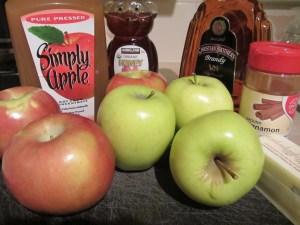 Golden Delicious apples, Fuji apples, unfiltered apple juice, honey, brandy, cinnamon, and butter.