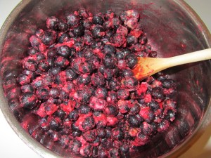 Heating over low heat.