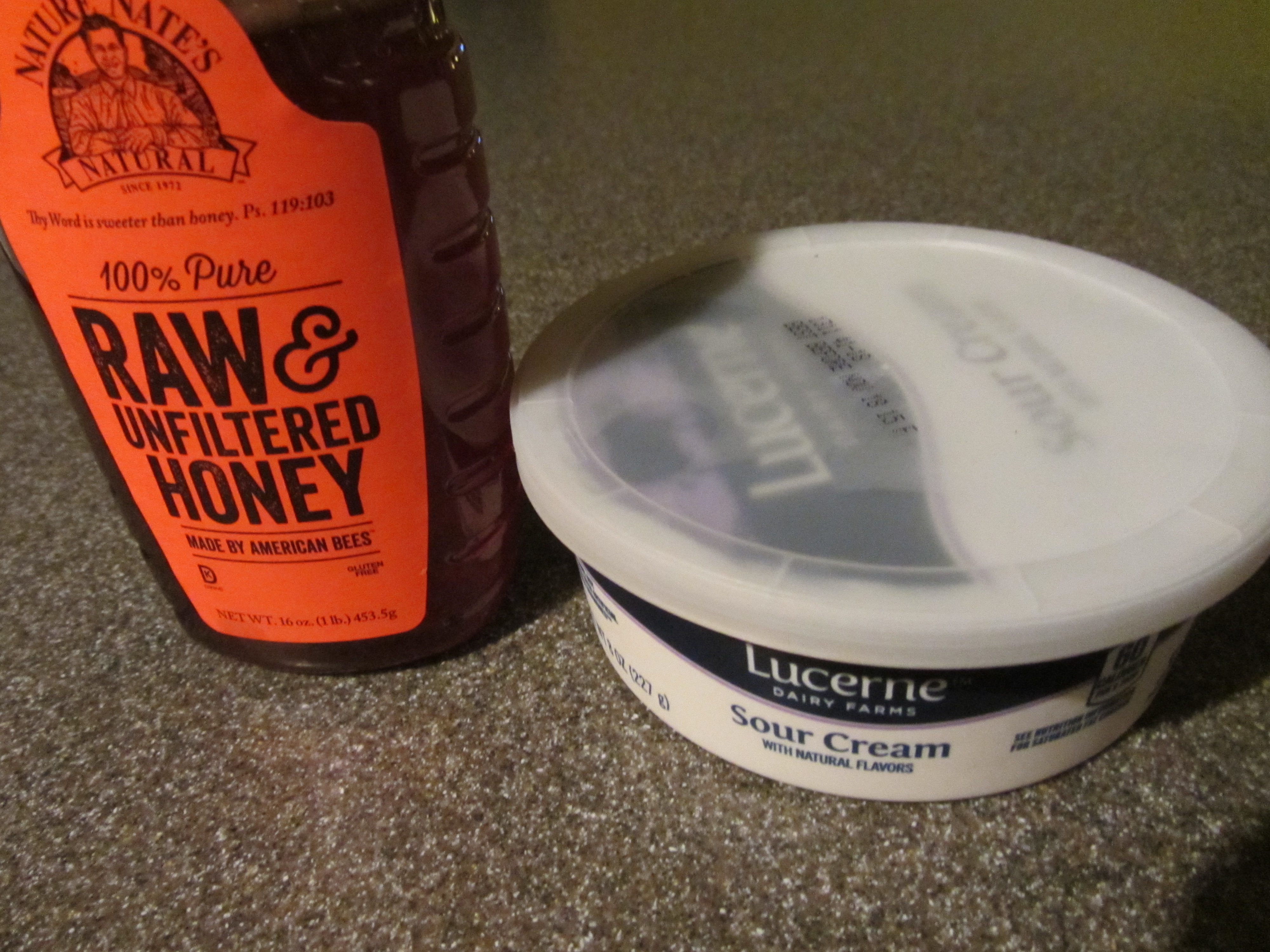 alton brown honey mustard dressing Episode 49 – “Pantry Raid 4: Comb Alone” Mustard seed